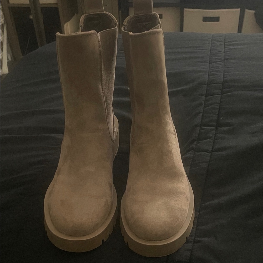 H&M Beige Suede Ankle Boots